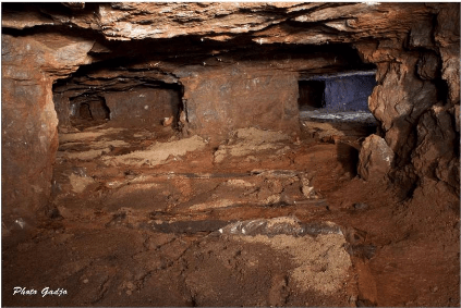 Methodes-de-prevention-des-risques-dues-aux-eboulements-des-roches-dans-les-mines-souterraines25